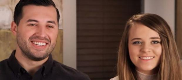 'Counting On' Jeremy and Jinger move to LA, is that why Jinger wrote a love letter to her parents? - Image credit - TLC | YouTube 'Counting On' Jeremy and Jinger move to LA, is that why Jinger wrote a love letter to her parents? - Image credit - TLC | YouTube