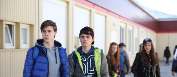 L'Aquila - Grandi speranze: i ragazzi in una foto sul set - movieplayer.it L'Aquila - Grandi speranze: i ragazzi in una foto sul set - movieplayer.it