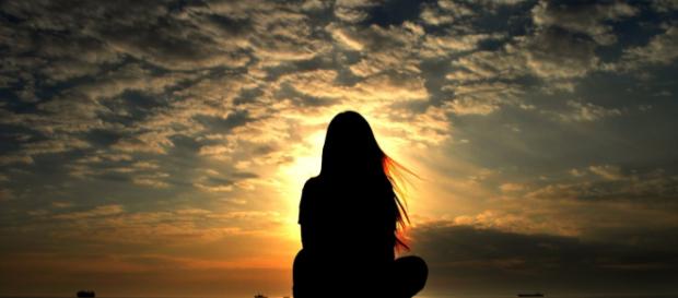 Lecco, corso di meditazione vietato ai gay: infuria la polemica Lecco, corso di meditazione vietato ai gay: infuria la polemica
