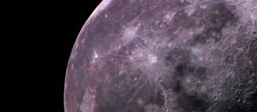 The moon's water: where did it come from – and where did it all go ... - (Image via horizon-magazine/Youtube)