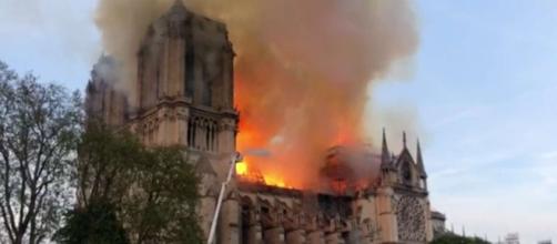 Vaticano expresa conmoción y tristeza por incendio en Catedral de ... - extranoticias.cl