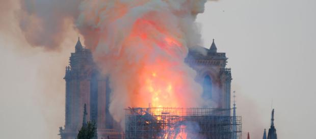 El incendio en la catedral de Notre Dame El incendio en la catedral de Notre Dame