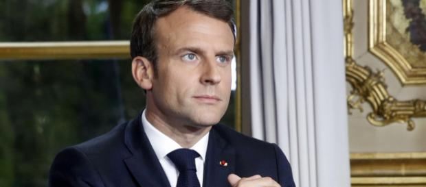 Grand débat : l'agenda d'Emmanuel Macron retoqué après l'incendie de Notre-Dame de Paris Grand débat : l'agenda d'Emmanuel Macron retoqué après l'incendie de Notre-Dame de Paris