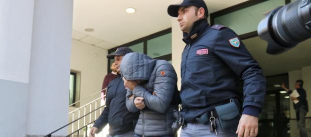 Reggio Calabria, stupro di gruppo, 3 arresti Reggio Calabria, stupro di gruppo, 3 arresti