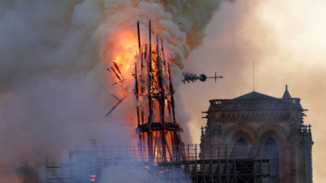 Incendio alla cattedrale Notre-Dame di Parigi: la profezia di Victor Hugo