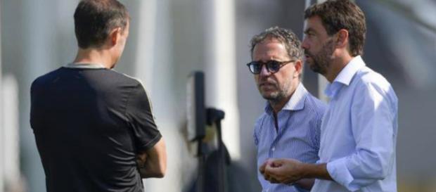 Calciomercato Juve, quattro possibili grandi colpi, tra questi ci sarebbe Savic Calciomercato Juve, quattro possibili grandi colpi, tra questi ci sarebbe Savic