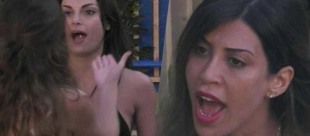 Grande Fratello, lite tra Francesca De Andrè e Mila per Alex Belli: 'Fatti una vita' Grande Fratello, lite tra Francesca De Andrè e Mila per Alex Belli: 'Fatti una vita'