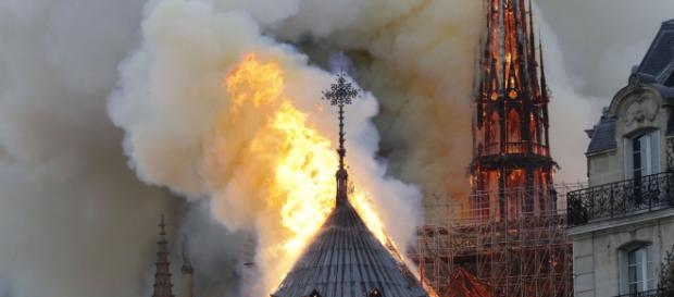 Notre-Dame, cattedrale potrebbe essere ricostruita grazie al videogioco Assassin's Creed Notre-Dame, cattedrale potrebbe essere ricostruita grazie al videogioco Assassin's Creed