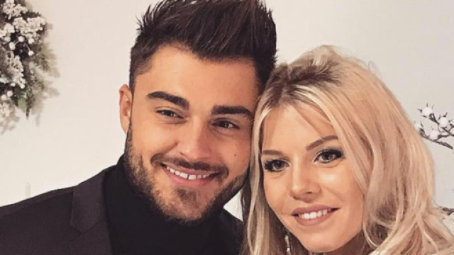 PHOTO Jessica Thivenin fiancée à Thibault Garcia : elle lui fait ... - voici.fr