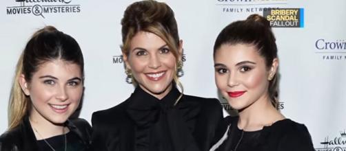 Actress Lori Loughlin's daughter received letter from DOJ about college bribery scandal. [Image Source: Entertainment Tonight - YouTube]