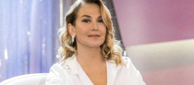 GF 16, Barbara D'Urso sulla frase di Lemme: 'Non mi è piaciuta, riceverà un richiamo'. GF 16, Barbara D'Urso sulla frase di Lemme: 'Non mi è piaciuta, riceverà un richiamo'.