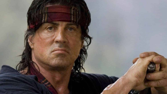 5 curiosit&agrave; sull'attore di Rambo e Rocky.