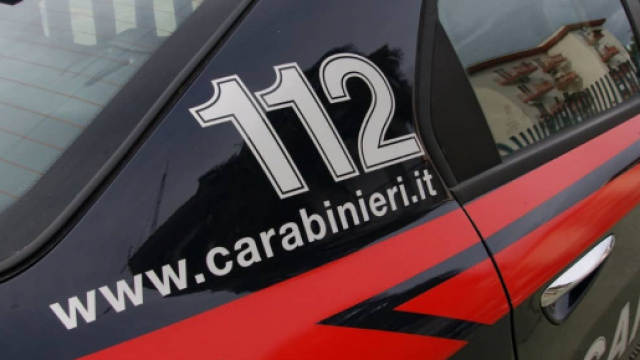 Sul posto sono intervenuti i militari dell'arma dei carabinieri.