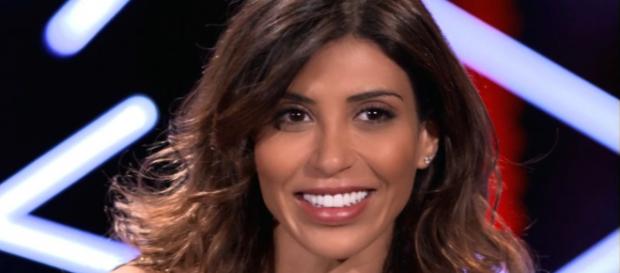 Gossip GF 16: coccole tra Martina e Daniele, Mila Suarez in ansia per un 'contatto' con Gennaro. Gossip GF 16: coccole tra Martina e Daniele, Mila Suarez in ansia per un 'contatto' con Gennaro.