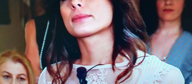 Uomini e Donne, litigata in studio tra i due corteggiatori di Giulia. Uomini e Donne, litigata in studio tra i due corteggiatori di Giulia.