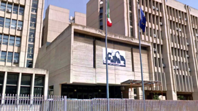 Lecce, lo operano per un'ernia, esce con un testicolo in meno: condannati medico e casa di cura