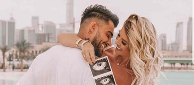 Jessica Thivenin et Thibault Garcia attendent un bébé pour fin 2019. Jessica Thivenin et Thibault Garcia attendent un bébé pour fin 2019.