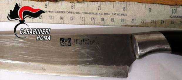 Roma, ferisce gravemente la moglie con un coltello: arrestato | romatoday.it Roma, ferisce gravemente la moglie con un coltello: arrestato | romatoday.it