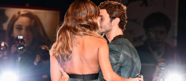 Stefano di Martino e Belen Rodriguez non si nascondono più, spunta la dedica social del ballerino: 'Le mie persone preferite'. Stefano di Martino e Belen Rodriguez non si nascondono più, spunta la dedica social del ballerino: 'Le mie persone preferite'.