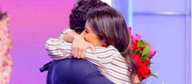 Alexandre Pato e Rebeca Abravanel são batizados em igreja evangélica. (Divulgação/Instagram/@pato) Alexandre Pato e Rebeca Abravanel são batizados em igreja evangélica. (Divulgação/Instagram/@pato)