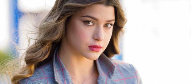 Anticipazioni Uomini e donne: la preferenza di Andrea per Natalia Anticipazioni Uomini e donne: la preferenza di Andrea per Natalia