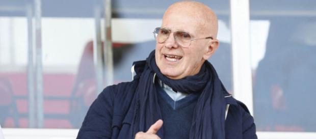 Arrigo Sacchi (foto: tuttosport.com) Arrigo Sacchi (foto: tuttosport.com)