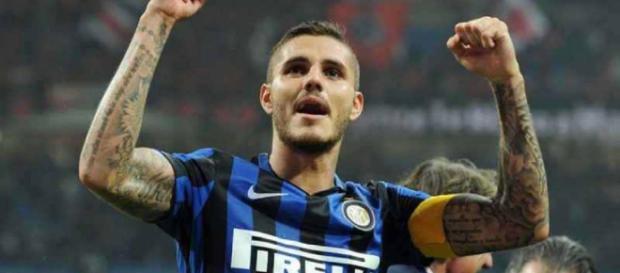 Icardi potrebbe passare dall'Inter alla Juventus. Icardi potrebbe passare dall'Inter alla Juventus.