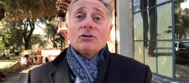 Paolo Bonolis: 'Eliminazione bianconeri? Pubblicamente non li ho gufati' Paolo Bonolis: 'Eliminazione bianconeri? Pubblicamente non li ho gufati'