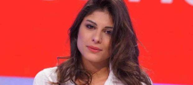 Spoiler Uomini e Donne: Giulia bacia sia Giulio che Manuel, Andrea elimina Giorgia. Spoiler Uomini e Donne: Giulia bacia sia Giulio che Manuel, Andrea elimina Giorgia.