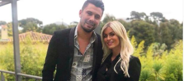 Carla Moreau, Kevin post une nouvelle photo qui sème le doute sur sa grossesse Carla Moreau, Kevin post une nouvelle photo qui sème le doute sur sa grossesse