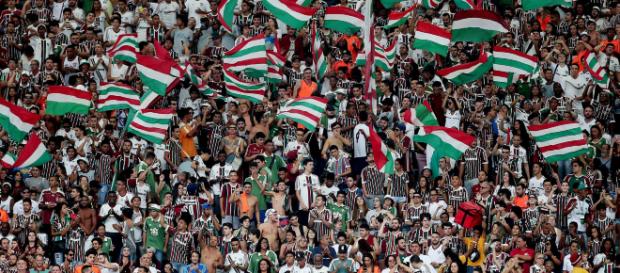 Torcida do Fluminense prepara festa para domingo. (Arquivo Blasting News) Torcida do Fluminense prepara festa para domingo. (Arquivo Blasting News)