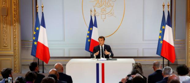 Démocratie, Etat, retraites : l'essentiel des premières annonces d'Emmanuel Macron Démocratie, Etat, retraites : l'essentiel des premières annonces d'Emmanuel Macron