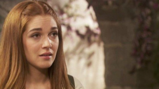 Il segreto, anticipazioni: Julieta vuole sospendere le nozze.