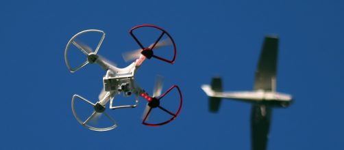 UK, ancora droni in volo sull'aeroporto di Gatwick