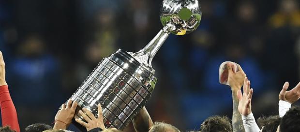 Novo tropeço deixará Galo mais distante da briga pela taça. (Arquivo Blasting News) Novo tropeço deixará Galo mais distante da briga pela taça. (Arquivo Blasting News)