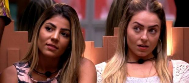 Paula e Hariany discutiram. (Reprodução/TV Globo) Paula e Hariany discutiram. (Reprodução/TV Globo)