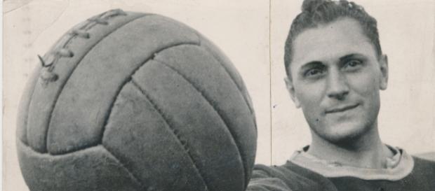 Josef Bican ve fotografiích | Praha 7 - praha7.cz Josef Bican ve fotografiích | Praha 7 - praha7.cz