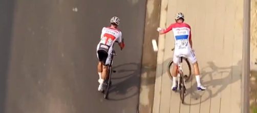 La caduta di Mathieu Van der Poel al Giro delle Fiandre