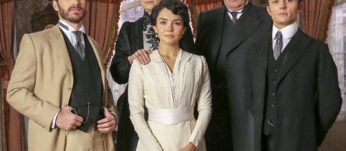 Lucia, dopo aver scoperto di essere gravemente malata, decide di restare con Eduardo, ma chiede ad Ursula di far portare via Mateo da Telmo