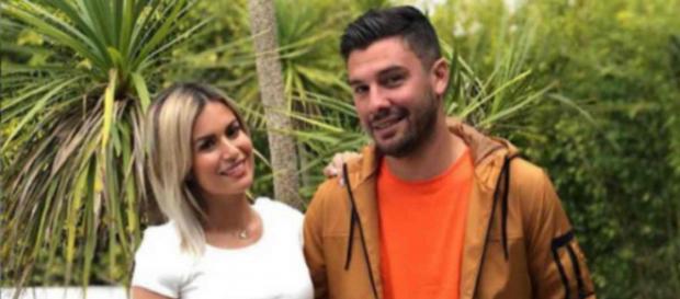 Les Marseillais Asian Tour : Des amis de Kevin Guedj et Carla Moreau confirment bien la grossesse de la jeune femme. Les Marseillais Asian Tour : Des amis de Kevin Guedj et Carla Moreau confirment bien la grossesse de la jeune femme.