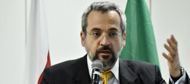 Abraham Weintraub estava atuando como secretário-executivo da Casa Civil. (Arquivo Blasting News) Abraham Weintraub estava atuando como secretário-executivo da Casa Civil. (Arquivo Blasting News)