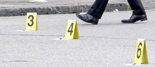 Ancora spari a Napoli: agguato al Rione Villa, un morto e un ferito