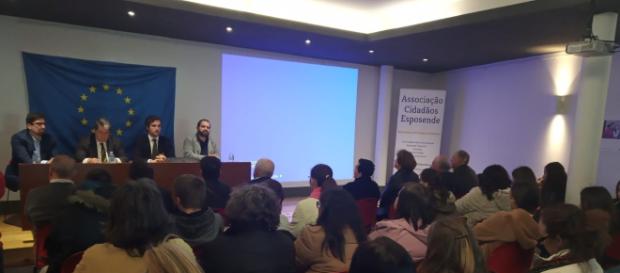Auditório cheio em Esposende no evento da Associação Auditório cheio em Esposende no evento da Associação