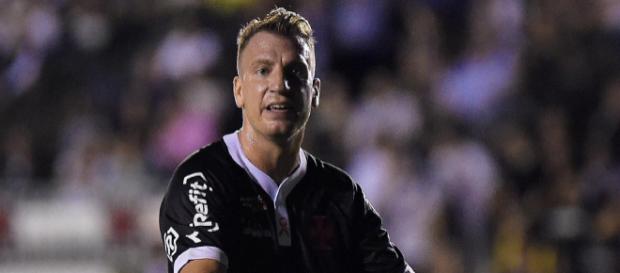 Maxi Lopez ficou fora do jogo contra o Bangu. (Arquivo Blasting News) Maxi Lopez ficou fora do jogo contra o Bangu. (Arquivo Blasting News)