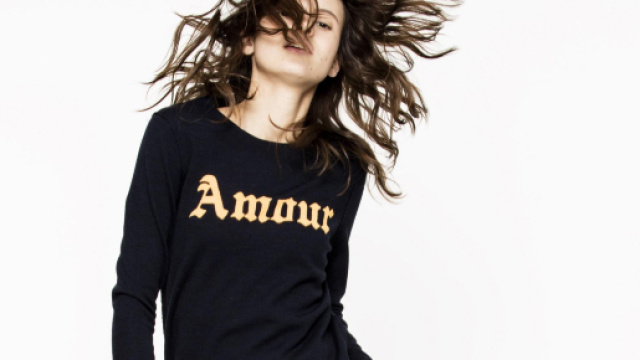 Zadig et Voltaire lance une collection de robes de mariée au look rock