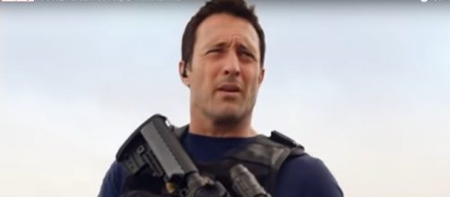 McGarrett (Alex O'Loughlin) makes it in the nick of time to save Tani and Junior on 'Hawaii Five-O.' [Image source:TVPromos-YouTube]