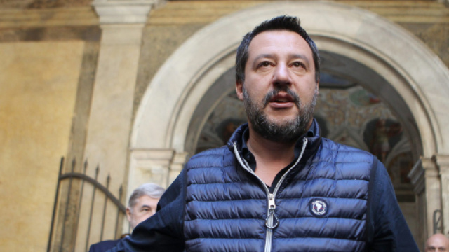 Salvini annuncia il Decreto Sicurezza bis: multe per chi soccorre i migranti in mare