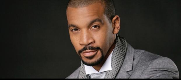 Justin will be shoced by Dollar Bill's next business move.(Image Source: Soap Opera Digest-YouTube.) Justin will be shoced by Dollar Bill's next business move.(Image Source: Soap Opera Digest-YouTube.)