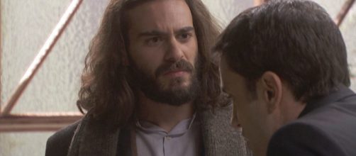 Anticipazioni Il Segreto: Isaac, geloso di Elsa, affronta il dottor Alvaro.