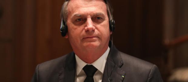Bolsonaro sai em defesa de Flávio. (Marcos Corrêa/Presidência da República) Bolsonaro sai em defesa de Flávio. (Marcos Corrêa/Presidência da República)